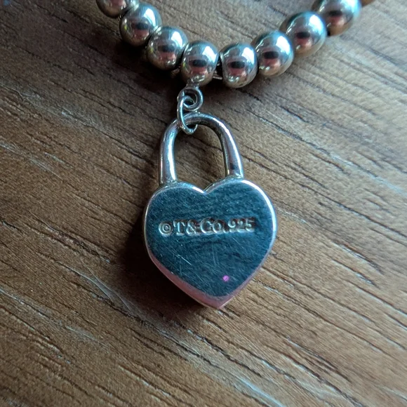 Authentic Tiffany & Co. Return To Tiffany Mini Padlock Charm On Beaded Bracelet - Picture 3 of 5